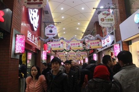 Ghé thăm phố miếu lớn nhất Thượng Hải