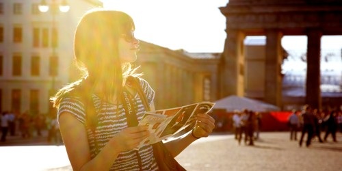 Đi du lịch một mình không có nghĩa là bạn cô đơn, bạn có thể kết bạn với nhiều người trên đường đi.