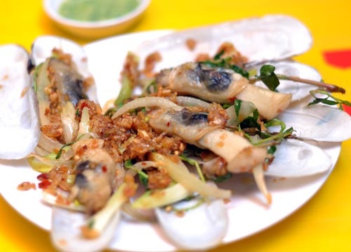 Xuýt xoa món ốc cay trong ngày mưa phùn - 3 Xuýt xoa món ốc cay trong ngày mưa phùn