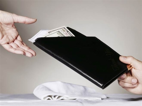 Ứng xử lịch thiệp khi boa là điều bạn nên biết.