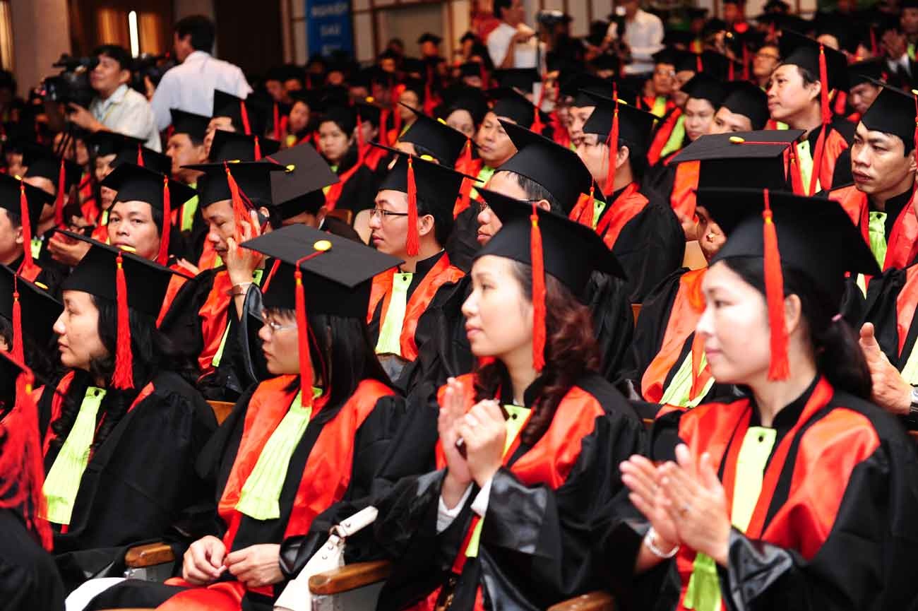 Phương pháp học Văn bằng hai và Liên thông dành cho người Việt bận rộn - 1 Phương pháp học Văn bằng hai và Liên thông dành cho người Việt bận rộn