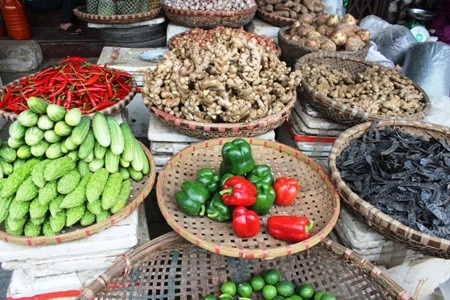 Mỗi khi nhắc đến chợ ở Hà Nội, không thể không nhắc đến chợ Đồng Xuân.