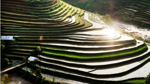 Mù Cang Chải đẹp "mê hồn" trong mùa đổ nước - 3 Vẻ đẹp ngỡ ngàng của Mù Cang Chải - Yên Bái mùa cấy làm say lòng biết bao du khách!