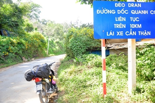 Những con đèo trên đường đến "thành phố ngàn hoa" Đà Lạt - 4 Đèo Dran dẫn lối hoa vào thành phố.