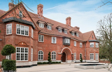 Chiêm ngưỡng biệt thự có giá hơn 3.300 tỷ đồng ở London