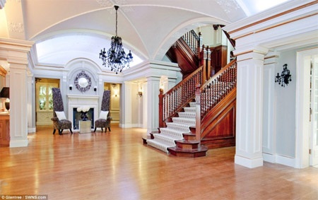 Chiêm ngưỡng biệt thự có giá hơn 3.300 tỷ đồng ở London