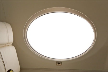 Cửa sổ của G650 có kích thước lớn, tầm nhìn rộng.