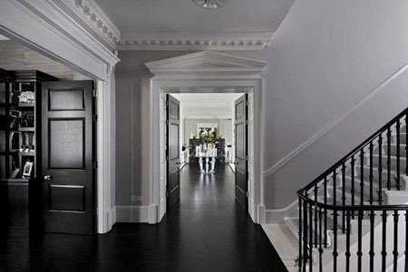 Dinh thự này trước đây là nơi sinh sống của một nhà ngoại giao người New Zealand.