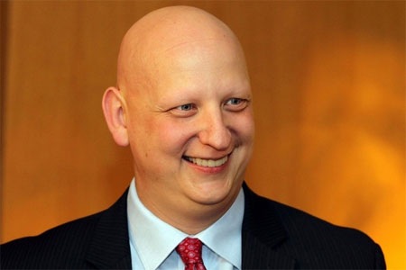 Nhà quản lý quỹ: Steve Kuhn (ảnh)