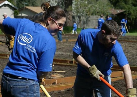 Mức lương trả cho nhân viên thực tập tại Intel là 4.749 USD/tháng, tương đương 56.998 USD/năm.