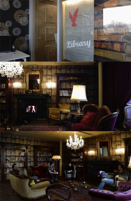 Còn đây là thư viện với không gian ấm cúng.