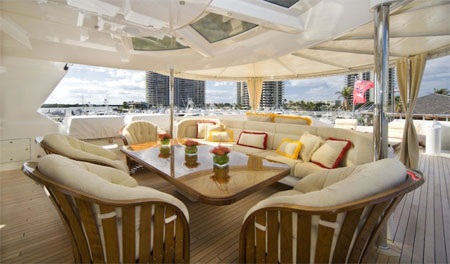 Vào những ngày đẹp trời, đây là một nơi lý tưởng để dùng bữa.