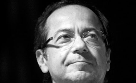 Lấy bằng MBA từ: Trường kinh doanh Havard