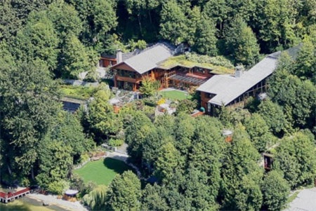 Chủ nhân: Bill Gates, giá trị tài sản ròng 67 tỷ USD