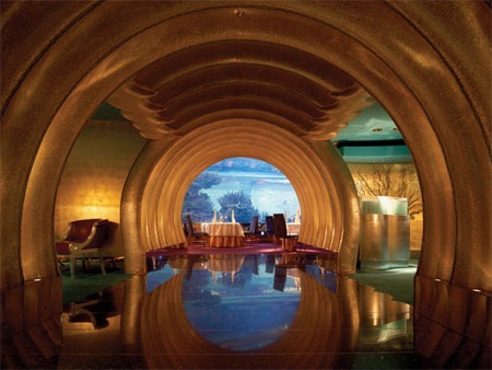 Một số phòng khác thậm chí có cả phòng ăn lớn.