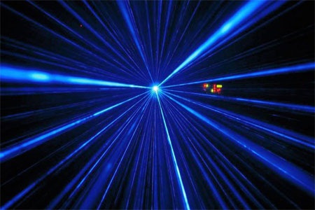 Du thuyền này có một hệ thống phòng thủ tên lửa nhập từ Đức.