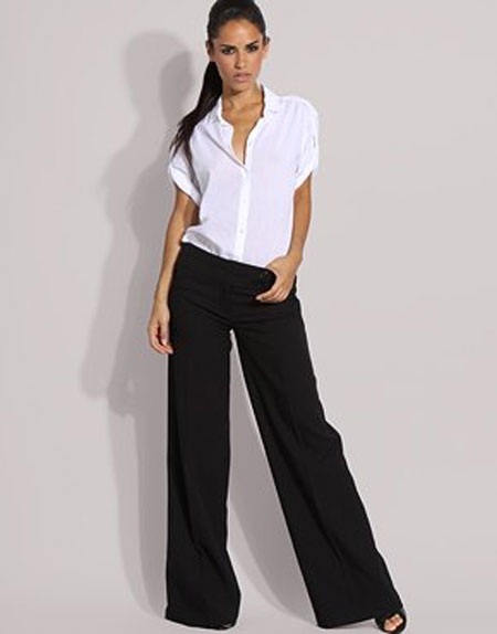 5 trang phục phải có trong tủ đồ công sở của nữ giới