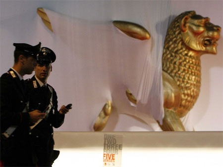 Mức dự trữ vàng: 2.451,8 tấn