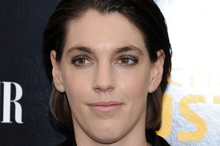 Chân dung nữ chủ nhân mới của tòa biệt thự, cô Megan Ellison.