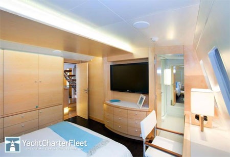 Các căn phòng chủ yếu mang màu sáng.