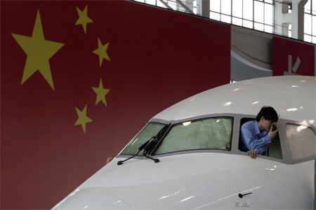 Theo Comac, hãng này đã nhận được 252 đơn đặt hàng cho ARJ21.