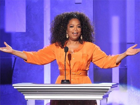 Người nổi tiếng bắt đầu kiếm tiền như thế nào?