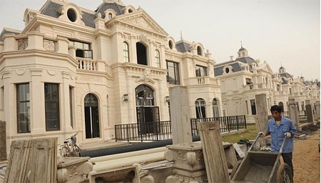 Trung Quốc chống tham nhũng, quan chức ồ ạt bán nhà sang - 1 Ảnh minh họa.