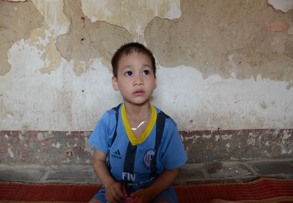 Cháu Phan Đức Duy (6 tuổi), bị ung thư máu thể L2.