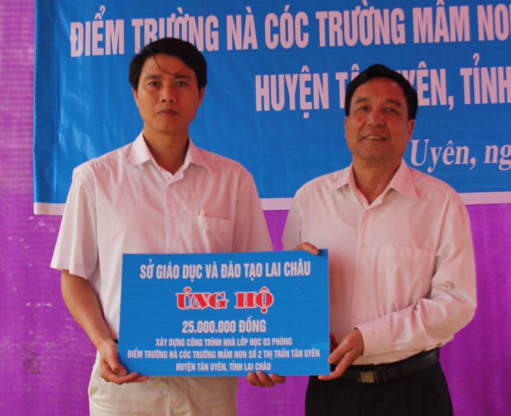 Khởi công xây dựng 3 phòng học Dân trí ở điểm trường Nà Cóc - 5 Phòng học trống trước hở sau của các em học sinh điểm trường Nà Cóc đã bị tháo dở