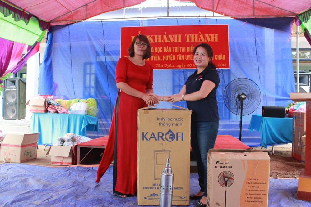 Khánh thành công trình 3 phòng học mang tên Dân trí tại Nà Cóc, Lai Châu