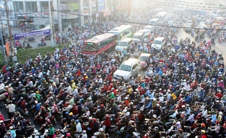 Vụ kẹt xe nghiêm trọng kéo dài hơn 10 tiếng đồng hồ trên XLHN ngày 16/1