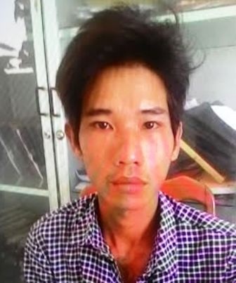 Công an quận vùng ven triệt phá 2 vụ cướp thật và…giả - 1 Đối tượng Phạm Thành Luân đang bị công an quận 2 tạm giữ vì hành vi cướp tài sản.