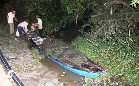 4 người say rượu bị lật ghe trên sông, 1 người mất tích
