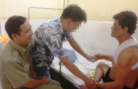 Tấm lòng người dân gửi đến "hiệp sĩ" xe ôm - 3 Tấm lòng người dân gửi đến hiệp sĩ xe ôm