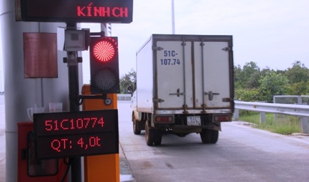 Tính đến chiều 20/7, VEC E cho biết đã có 172 xe quá tải (trong số 1004 xe được cân, chiếm 17%).