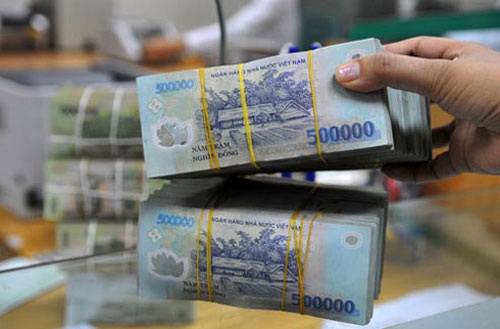 Những ‘ông vua con’ thụt két rỗng ruột ngân hàng - 1 Phân quyền cao,
phạm vi rộng nên các giám đốc chi nhánh dễ sai phạm.