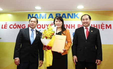 Nữ doanh nhân 8X vào “ghế nóng” Nam A Bank - 1 Bà Lương Thị Cẩm Tú có 14 năm kinh nghiệm công tác trong lĩnh vực tài chính ngân hàng.