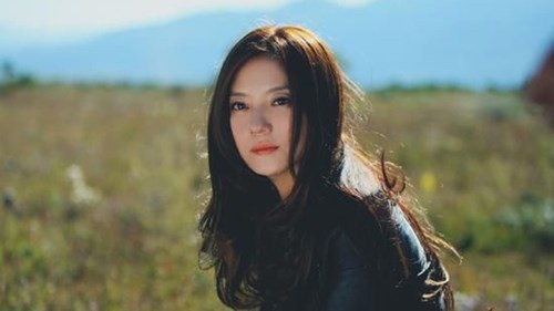 Giết người, tan cửa nát nhà vì bong bóng chứng khoán vỡ - 2 Triệu Vy bị mất
4 tỷ HKD.