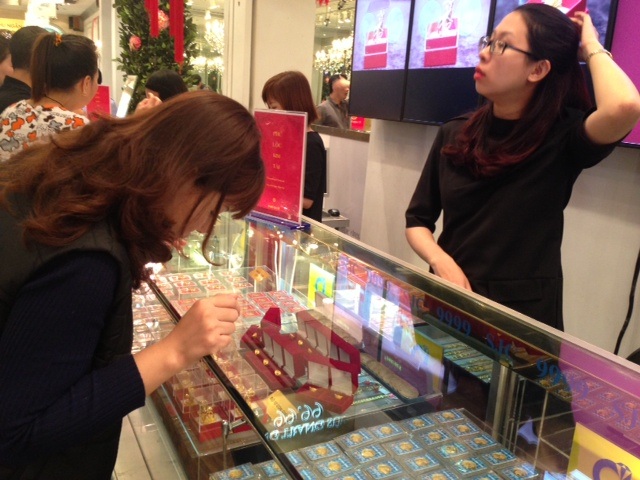 Đầu tư vàng thời điểm này ẩn chứa nhiều rủi ro.