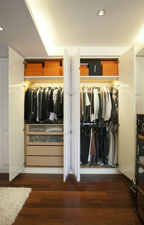 Cuộc sống xa hoa khó tin của nữ tiểu thư có 200 túi Hermes - 5 Cuộc sống xa hoa khó tin của nữ tiểu thư có 200 túi Hermes