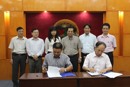 VTV4 hợp tác với Dân trí đẩy mạnh chương trình “Cuộc sống vẫn tươi đẹp” - 1 VTV4 hợp tác với Dân trí đẩy mạnh chương trình “Cuộc sống vẫn tươi đẹp” - 1