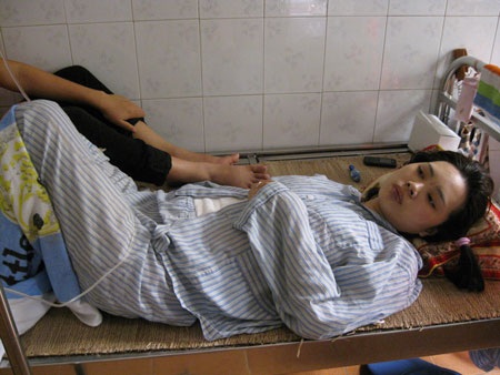 Nỗi đau xé lòng của cô sinh viên tuổi hai mươi - 1 Nỗi đau xé lòng của cô sinh viên tuổi hai mươi - 1