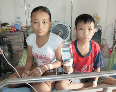 Hai chị em chung một... giường bệnh - 3 Hai chị em chung một... giường bệnh - 3