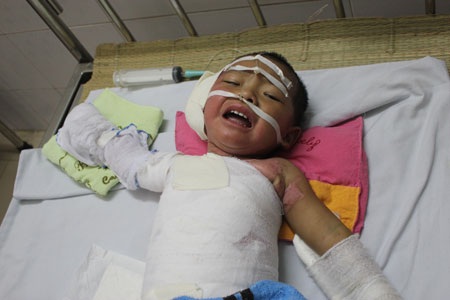 Bé Đạt sắp được xuất viện - 1