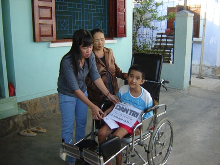 Hơn 31 triệu đồng đến với cậu bé mồ côi cả cha lẫn mẹ