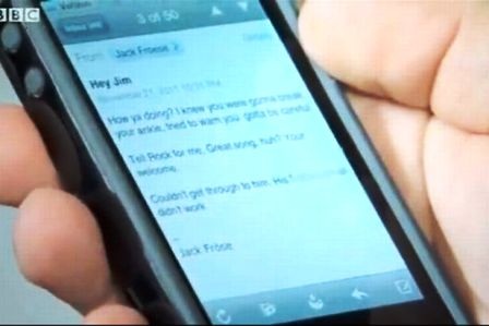 Bất ngờ nhận được thư điện tử từ…người chết