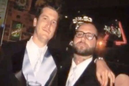 Bất ngờ nhận được thư điện tử từ…người chết