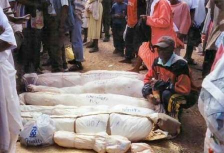 Đào mộ ôm xác chết nhảy múa