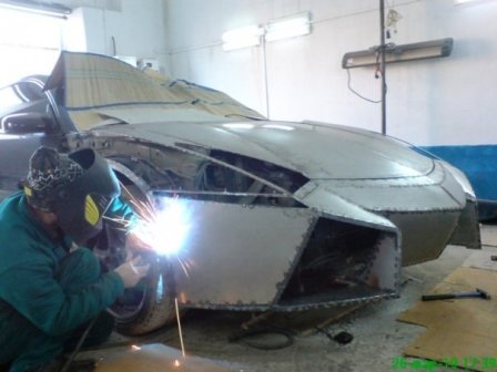 Mitsubishi Eclipse đã trở thành siêu xe Reventon