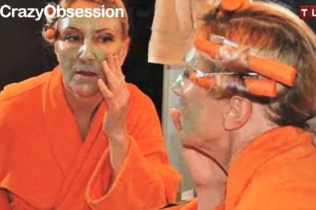 Người phụ nữ “phát cuồng” với…cà rốt